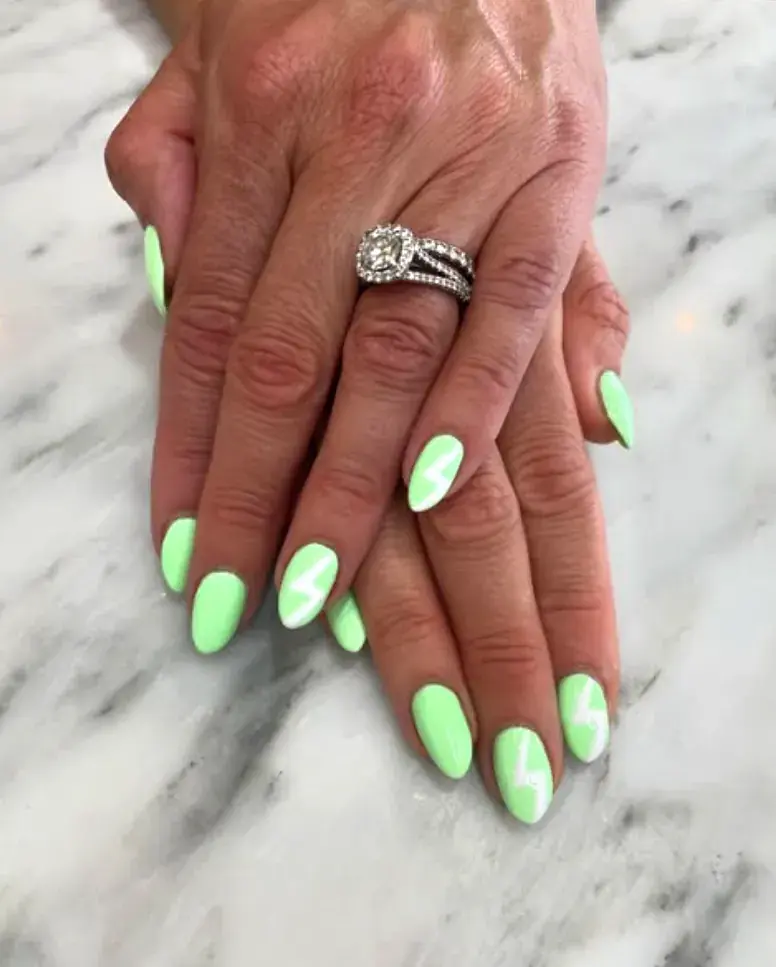 Neon Green Lightning