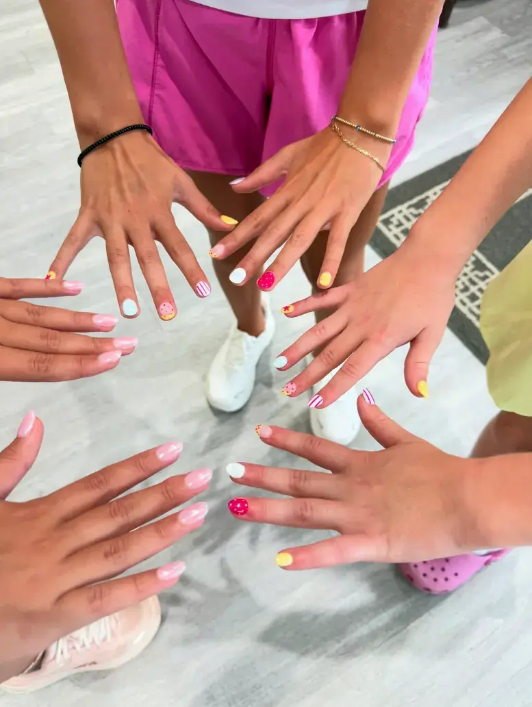 Colorful Mix Party Circle